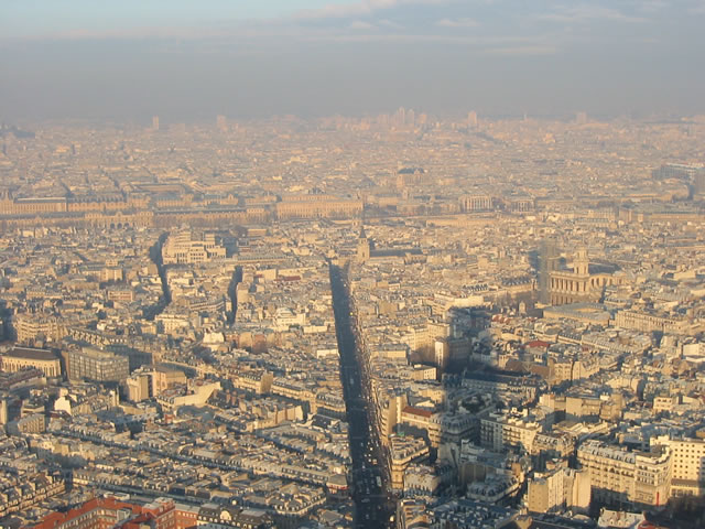 Une vue depuis la tour Montparnasse